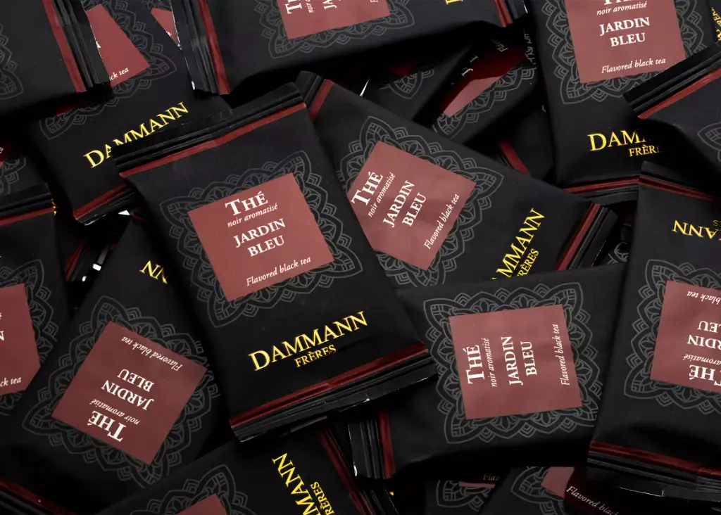 THÉ NOIR JARDIN BLEU, 24 SACHETS CRISTAL® ENVELOPPÉS